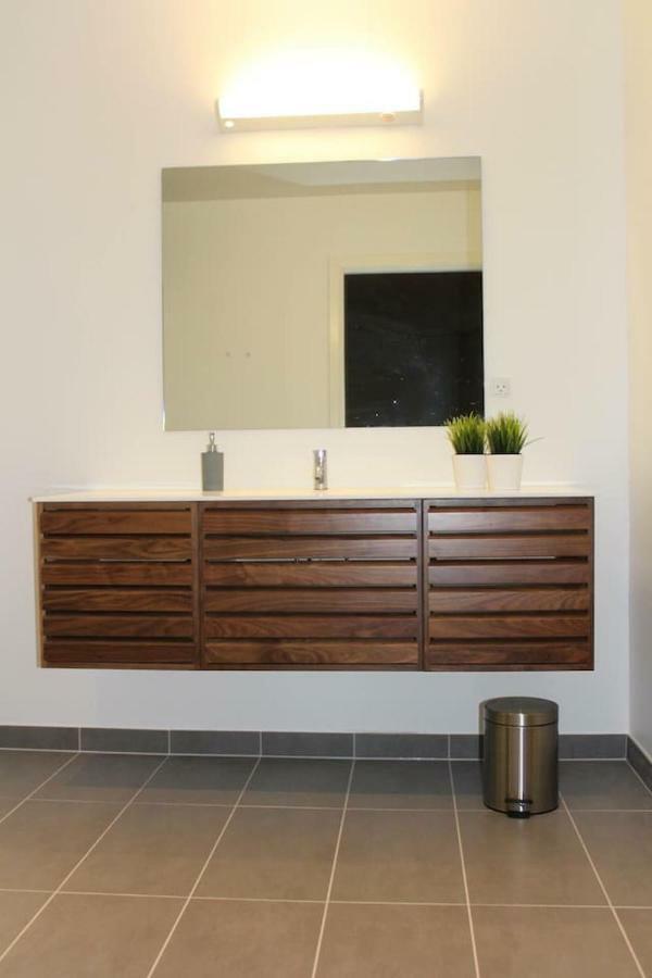 Luxury In The Heart Of Near Harbour Baths Apartment *